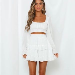 Hello Molly crop set.